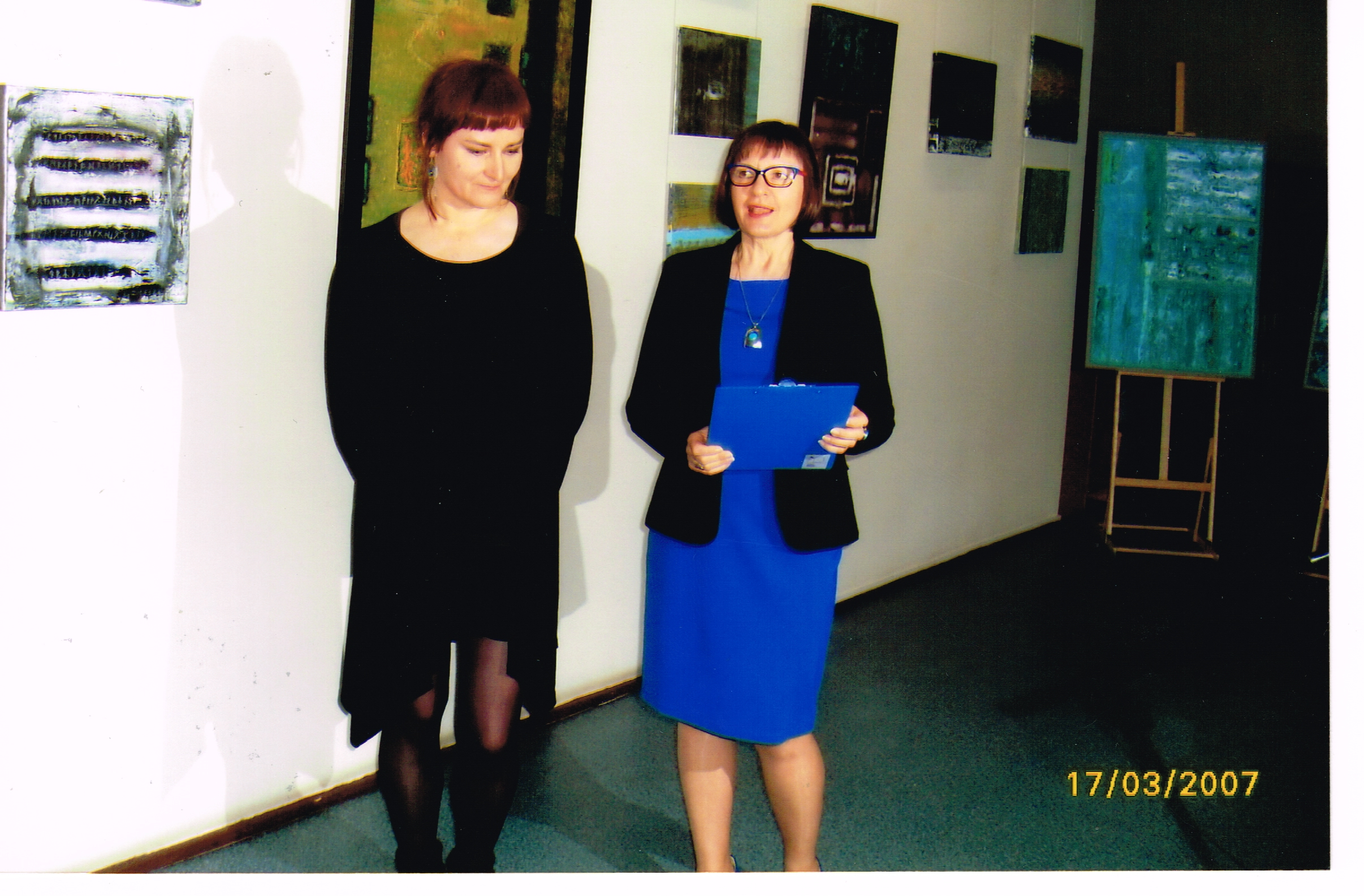 Wernisaż malarstwa Agnieszki Zaleskiej pt. "W przestrzeni obrazu" w Miejskiej Bibliotece Publicznej w Szczytnie"