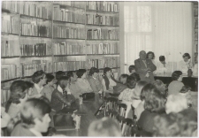 [Obchody Dnia Bibliotekarza w Miejskiej Bibliotece Publicznej w Lidzbarku Warmińskim. 1]