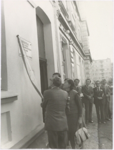 [Nadanie Oddziałowi dla Dzieci Miejskiej Biblioteki Publicznej w Iławie imienia Pana Samochodzika]