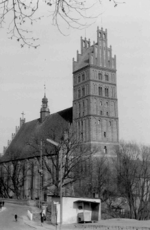 [Kościół Najświętszego Zbawiciela i Wszystkich Świętych w Dobrym Mieście]