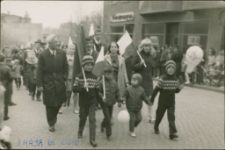 Pochód pierwszomajowy w Mrągowie. [24]