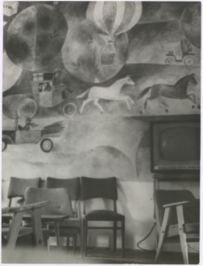 [Malowidło ścienne w Powiatowej i Miejskiej Bibliotece Publicznej w Nidzicy]