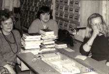 [Bibliotekarze Miejskiej Biblioteki Publicznej w Mrągowie 1989. 1]