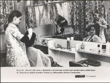 [Zakład fryzjerski w kętrzyńskiej "Warmii"]