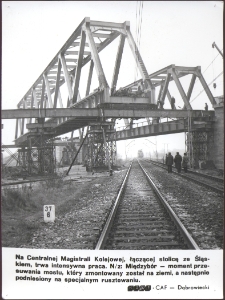 [Budowa odcinka Centralnej Magistrali Kolejowej w okolicy Międzyborowa]