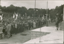 [Uroczystość na Placu Zwycięstwa w Mrągowie. 10]