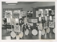 [Wystawa z okazji 25-lecia Wojewódzkiej i Miejskiej Biblioteki Publicznej w Olsztynie. 2]