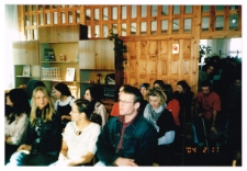 [Konkurs recytatorski poezji miłosnej "Jednego serca trzeba mi na ziemi..." w Miejskiej Bibliotece Publicznej w Szczytnie]