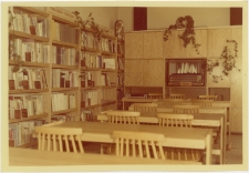 [Czytelnia Gminnej Biblioteki Publiczno-Szkolnej w Świątkach]