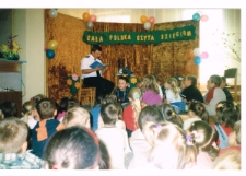 [Ogólnopolska akcja "Cała Polska Czyta Dzieciom" w Miejskiej Bibliotece Publicznej w Szczytnie]