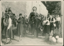 [Wieńce dożynkowe]