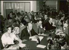 [Obrady członków partii w Mrągowie]