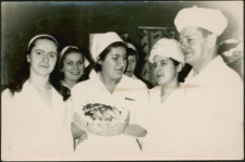 [Pracownicy cukierni PSS "Społem" w Mrągowie]