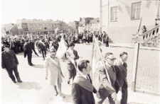 Pochód pierwszomajowy w Mrągowie 1973. [2]