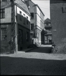 Róg ulicy Mickiewicza i 8 Maja w Mrągowie 1962