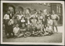 [Uczniowie szkoły podstawowej Nr 1 w Mrągowie 1951]