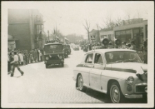 Pochód pierwszomajowy w Mrągowie 1975. [1]