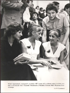 Wśród tegorocznych najlepszych studentów ART (ocena 4,5 w okresie całych studiów) znalazły się bliźniaczki [...]