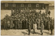 Jeńcy w obozie jenieckim w Preussisch Holland (Pasłęk) [1]