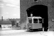 [Tramwaj pod Wysoką Bramą w Olsztynie. 1]