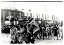 [Pracownicy Olsztyńskich Zakład&oacute;w Graficznych w pochodzie pierwszomajowym. 12]