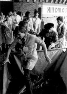 [Drukarze podczas obchodów Dni Olsztyna w 1985 roku]