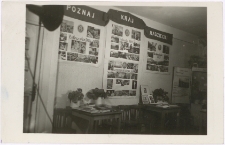 [Wystawka okolicznościowa w Powiatowej Bibliotece Publicznej w Węgorzewie. 3]