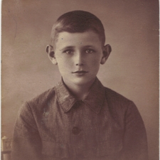 [Portret młodego mężczyzny]