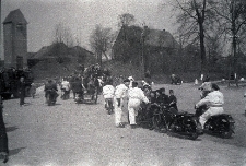 [Sekcja motorowa Zrzeszenia Sportowego "Kolejarz" Olsztyn na warmińskim szlaku]