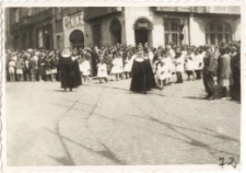 [Procesja Bożego Ciała w Olsztynie w 1946 r. 2]