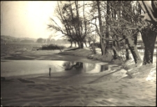 Jezioro Czos zimą. [1]