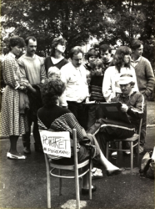 [Portret "na poczekaniu"]