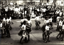 [Występy artystyczne na Placu Zwycięstwa w Mrągowie. 3]