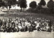 [Spotkanie autorskie z Marią Zientarą-Malewską w Szkole Podstawowej w Karwiach. 2]