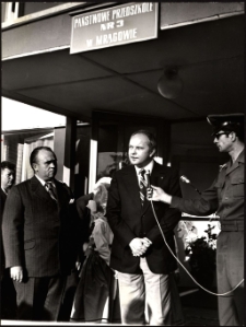 [Inauguracja roku przedszkolnego w Mrągowie 1974. 3]