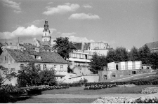 [Kawiarnia "Inka" i ratusz w Olsztynie]