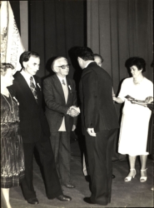 Odznaczenia nauczycieli w Mrągowie. [2]