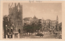 Zerstörungen in Ostpreußen. Marktplatz in Lyck mit evang. Kirche