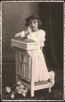 [Pierwsza komunia Krysi]