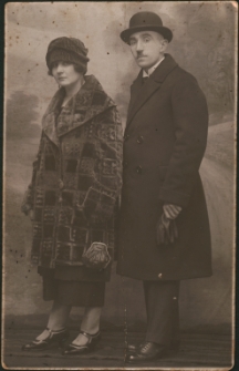 [Stefania z domu Przyjemska z mężem Józefem Przybylskim]