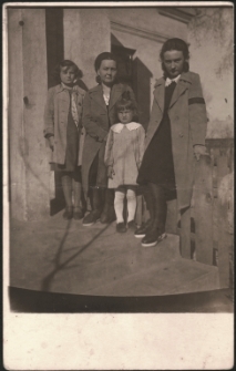 [Krystyna Przybylska w żałobie]