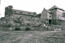 [Zamek pokrzyżacki w Działdowie podczas odbudowy]