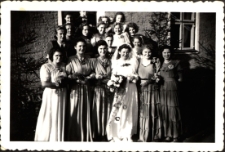 [Weselne zdjęcie grupowe. 1]