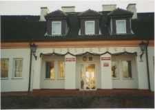 [Miejsko-Gminna Biblioteka Publiczna w Korszach w dniu otwarcia. 1]