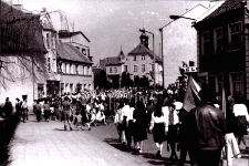 Pochód pierwszomajowy w Mrągowie. [12]