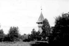 [Replika kościoła w Rychnowie w skansenie w Olsztynku]